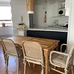 Apartment Close To Everything